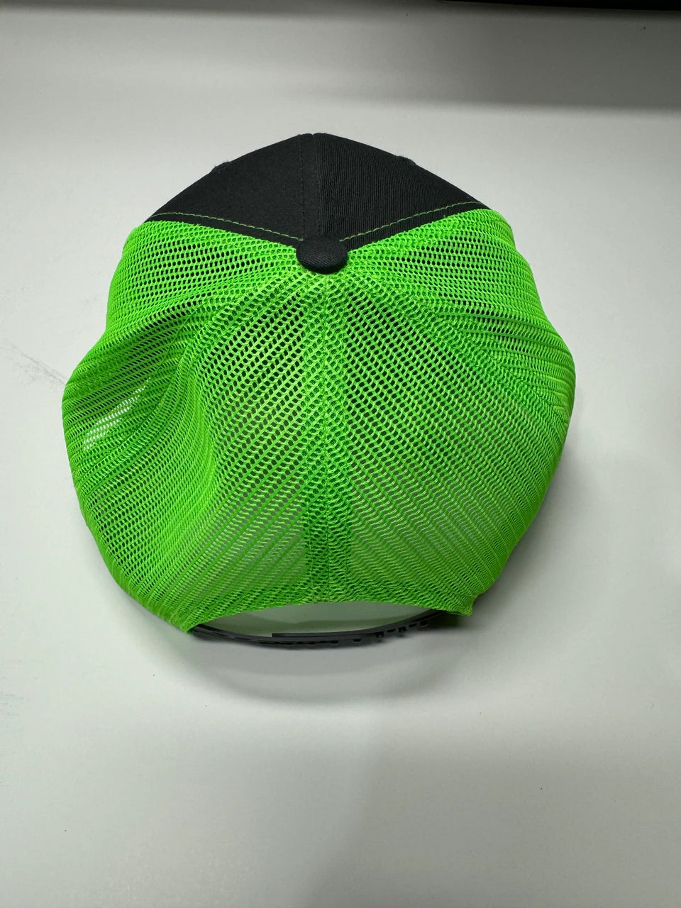 Magnum Metalz Metalized Hat Neon/Charcoal